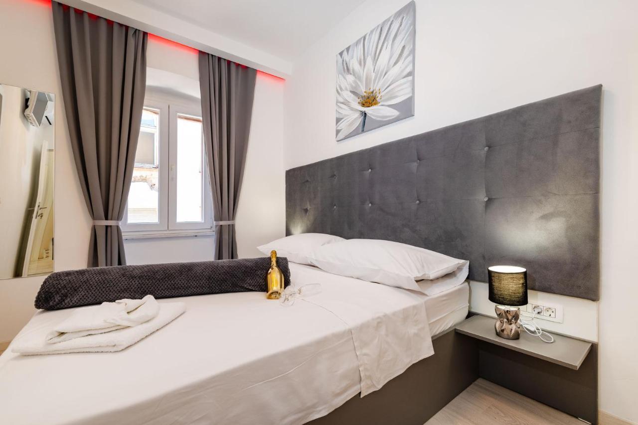 Luxury Rooms Zadar Old Town 외부 사진